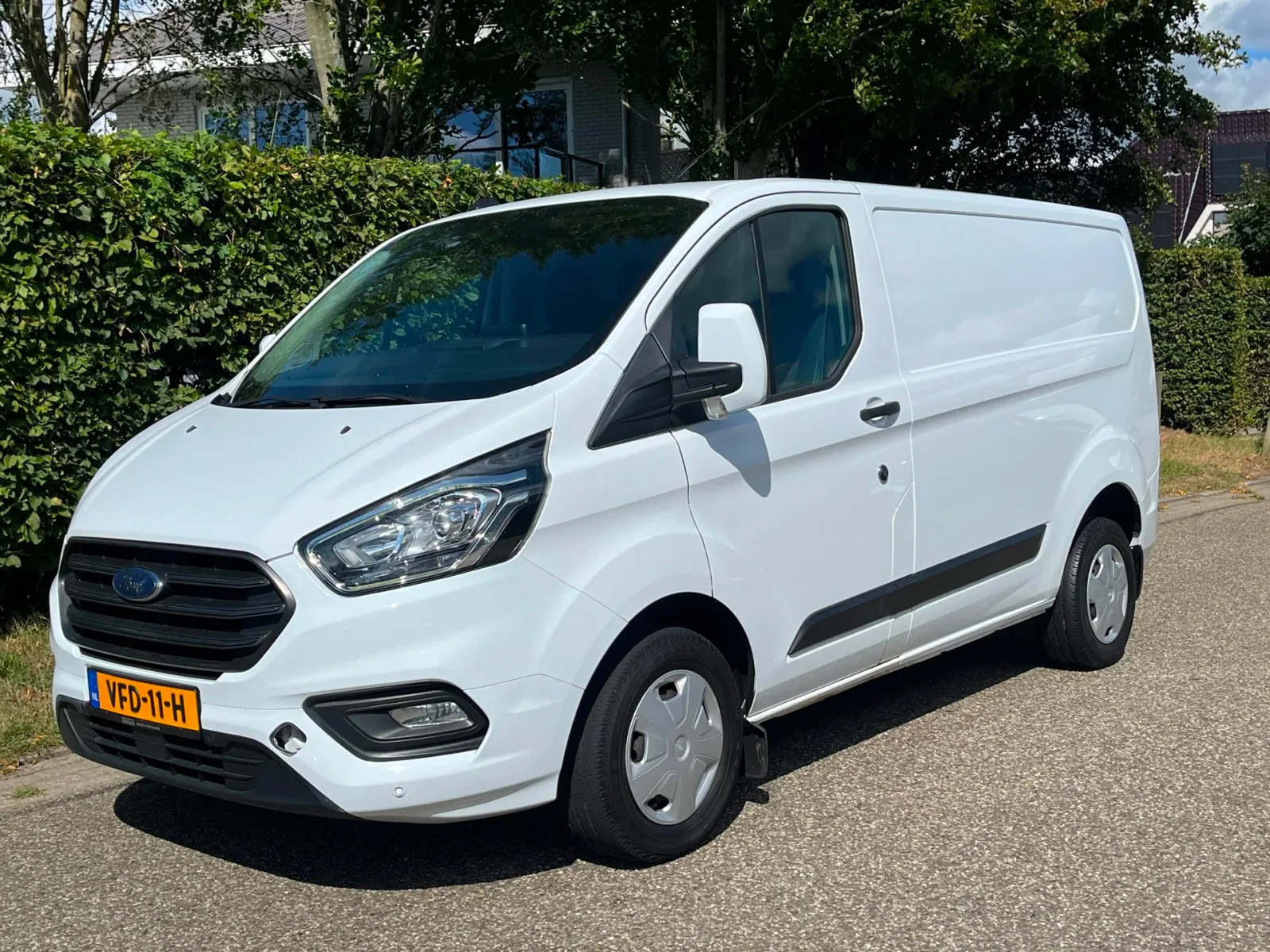 Ford Transit Custom (2020) — foto 1