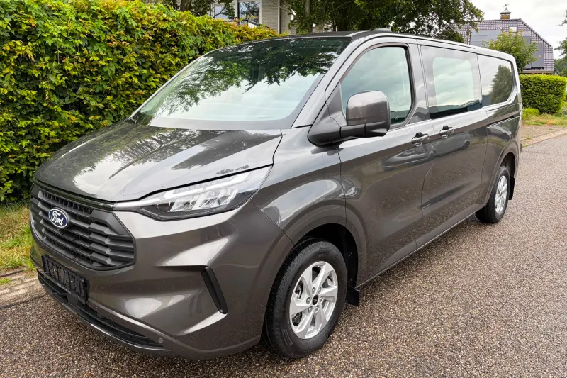 Ford Transit Custom (2025)