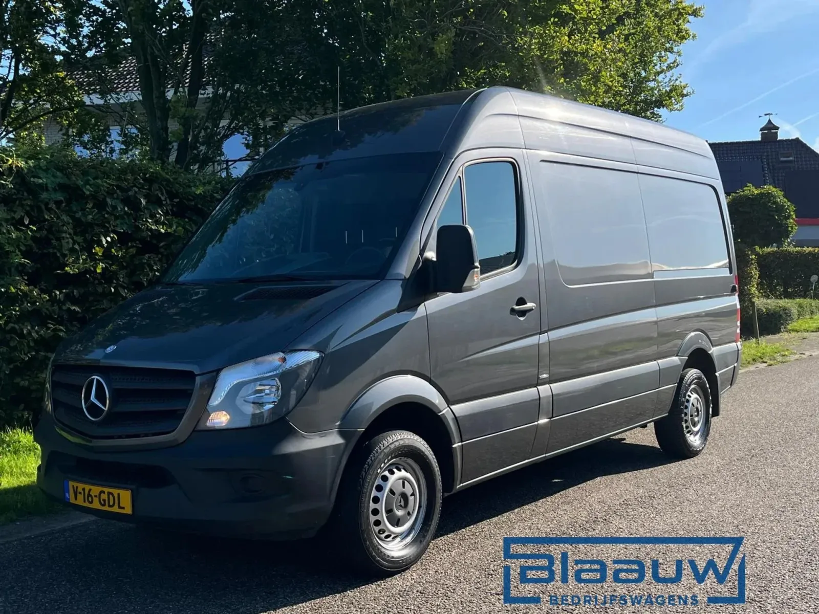 Mercedes-Benz Sprinter (2015) — foto 1