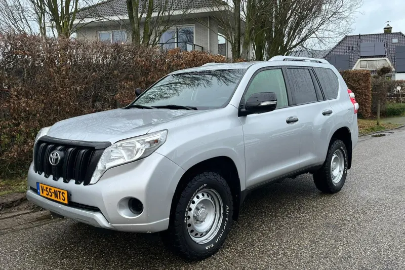 Toyota Land Cruiser (2017)