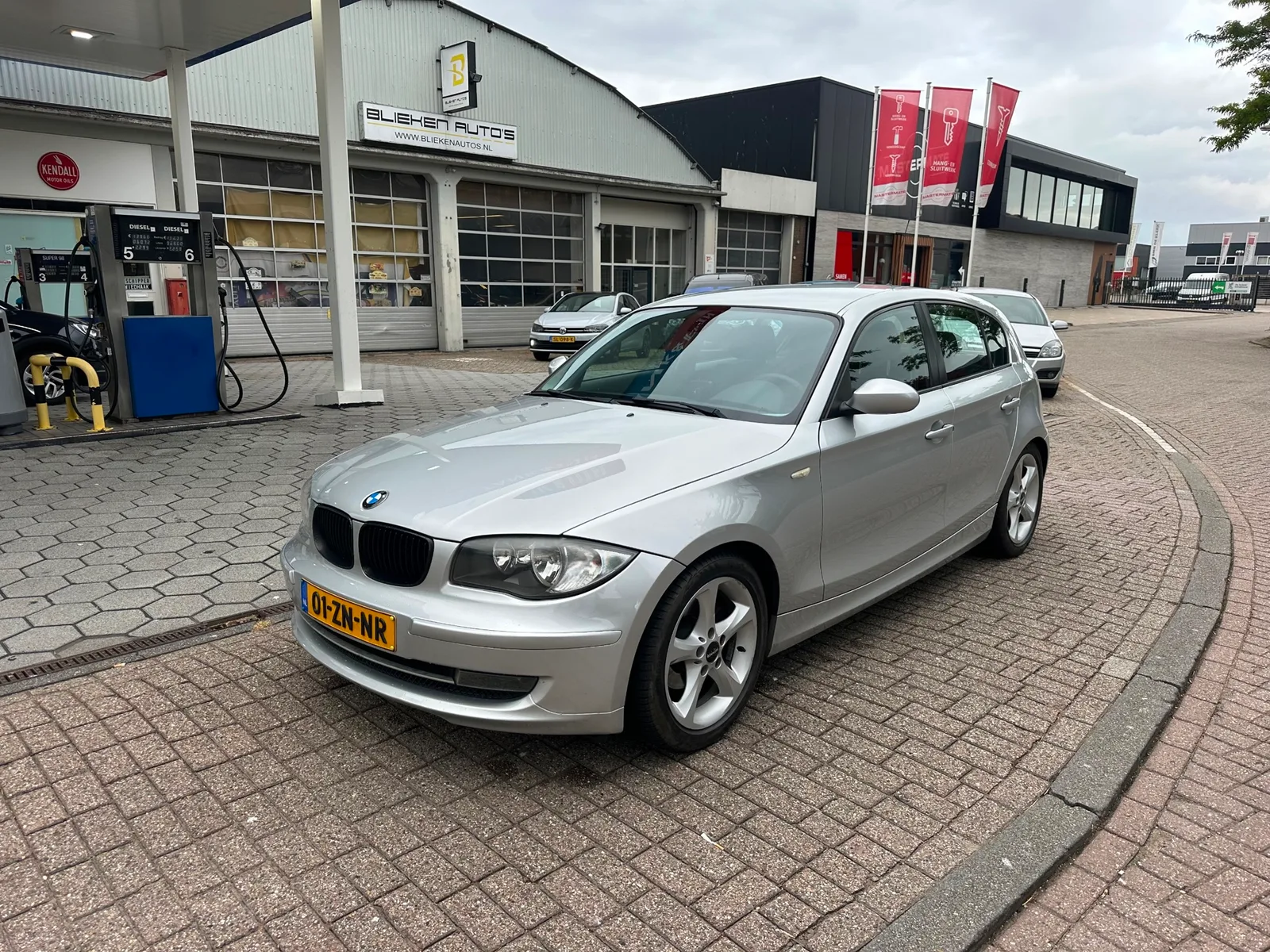 BMW 1-Serie (2008) — foto 1