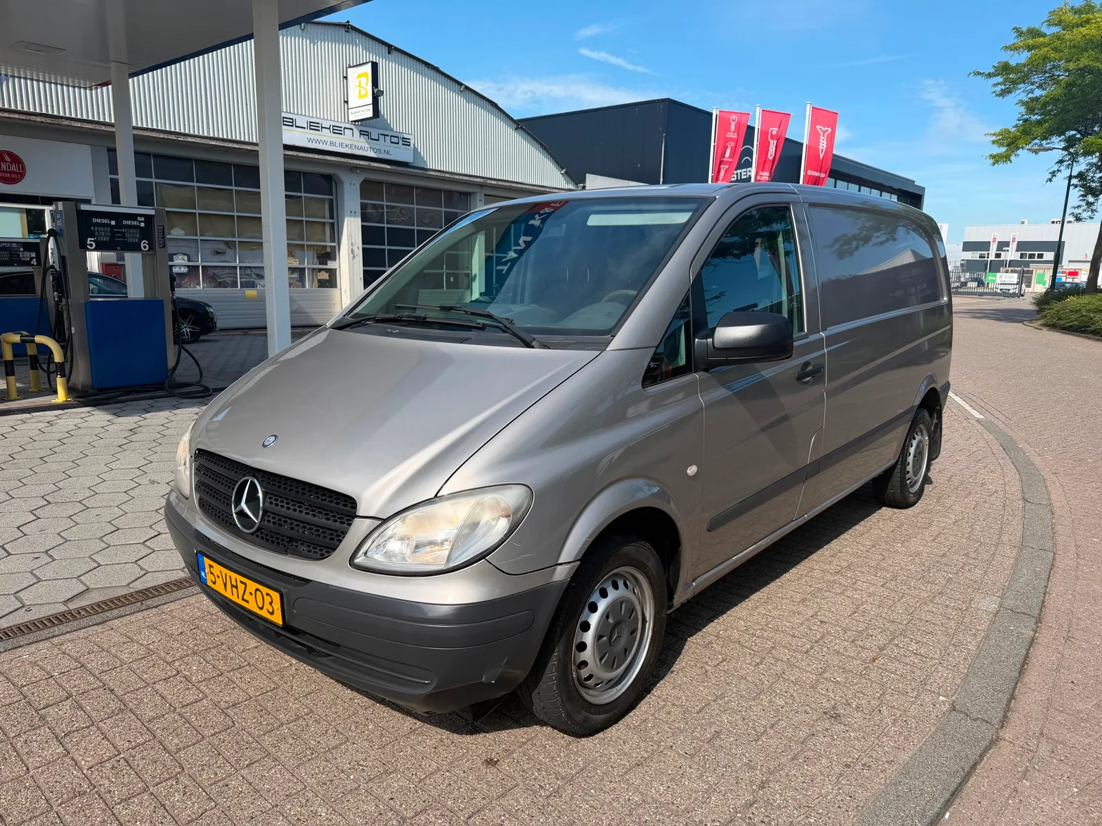 Mercedes-Benz Vito (2010) — foto 1