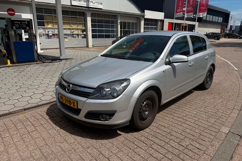 Opel Astra (2006)