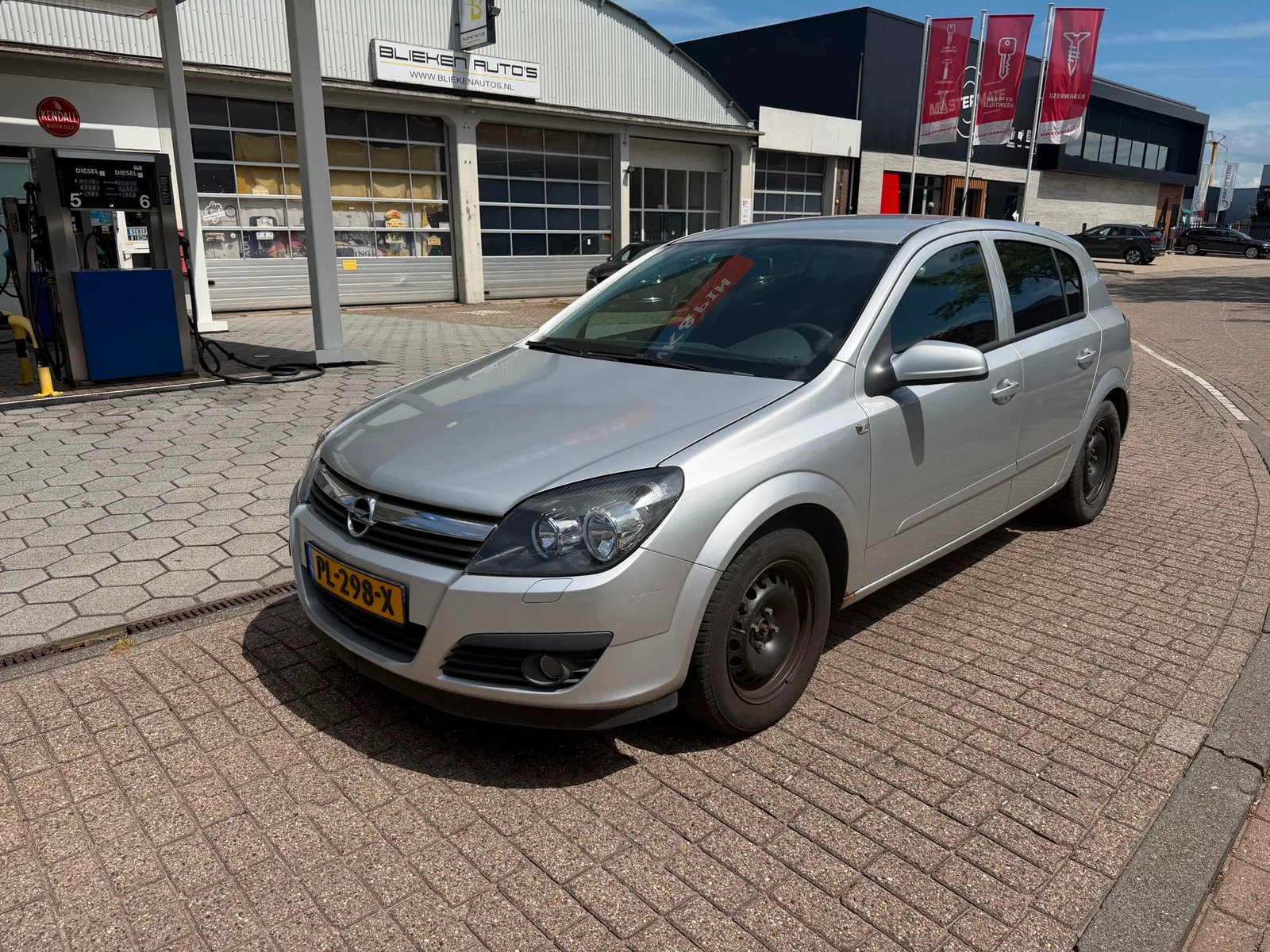 Opel Astra (2006) — foto 1