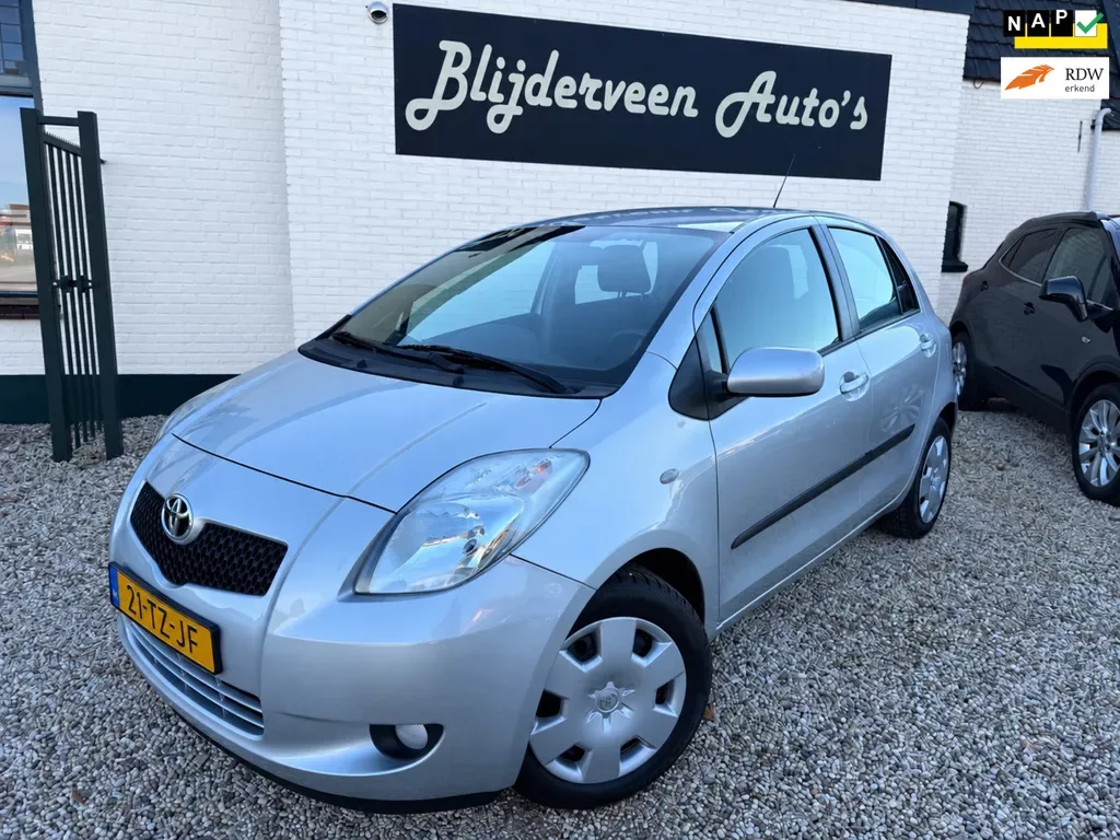 Toyota Yaris (2007) — foto 1