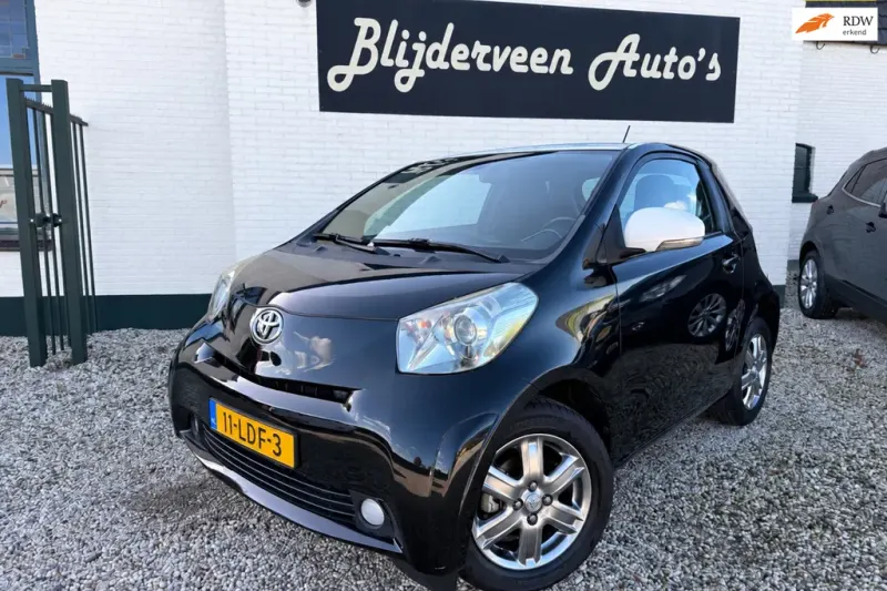 Toyota iQ (2010)