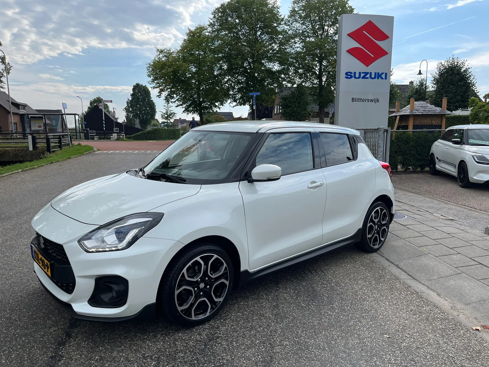 Suzuki Swift (2020) — foto 1