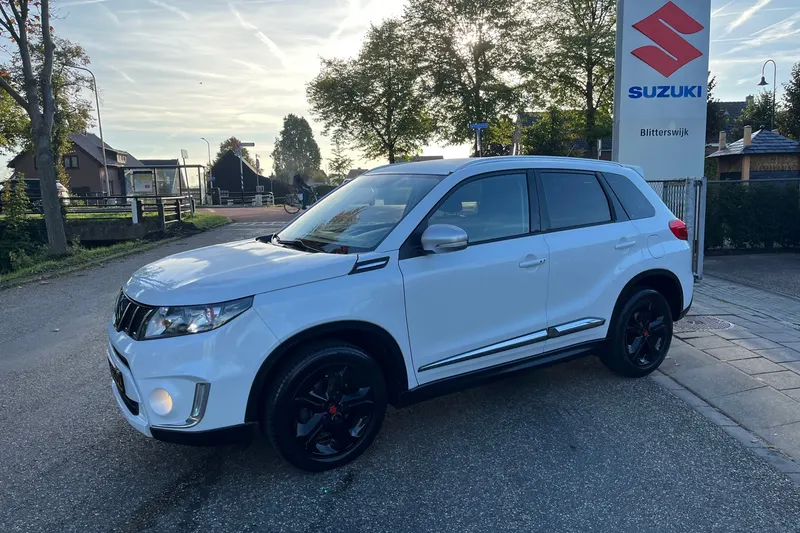 Suzuki Vitara (2016)