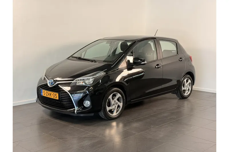 Toyota Yaris (2015)