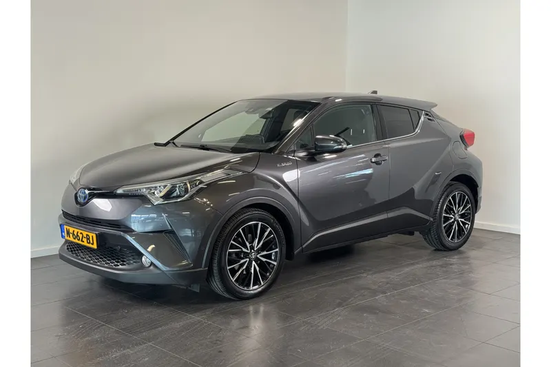 Toyota C-HR (2017)
