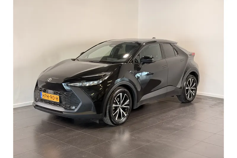 Toyota C-HR (2025)