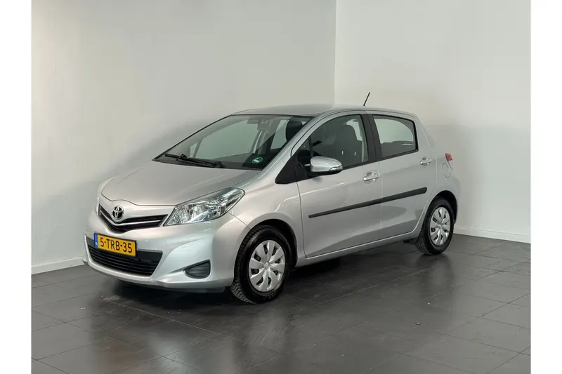 Toyota Yaris (2014)