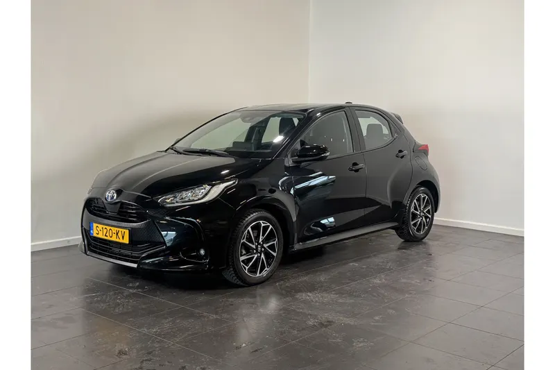 Toyota Yaris (2023)