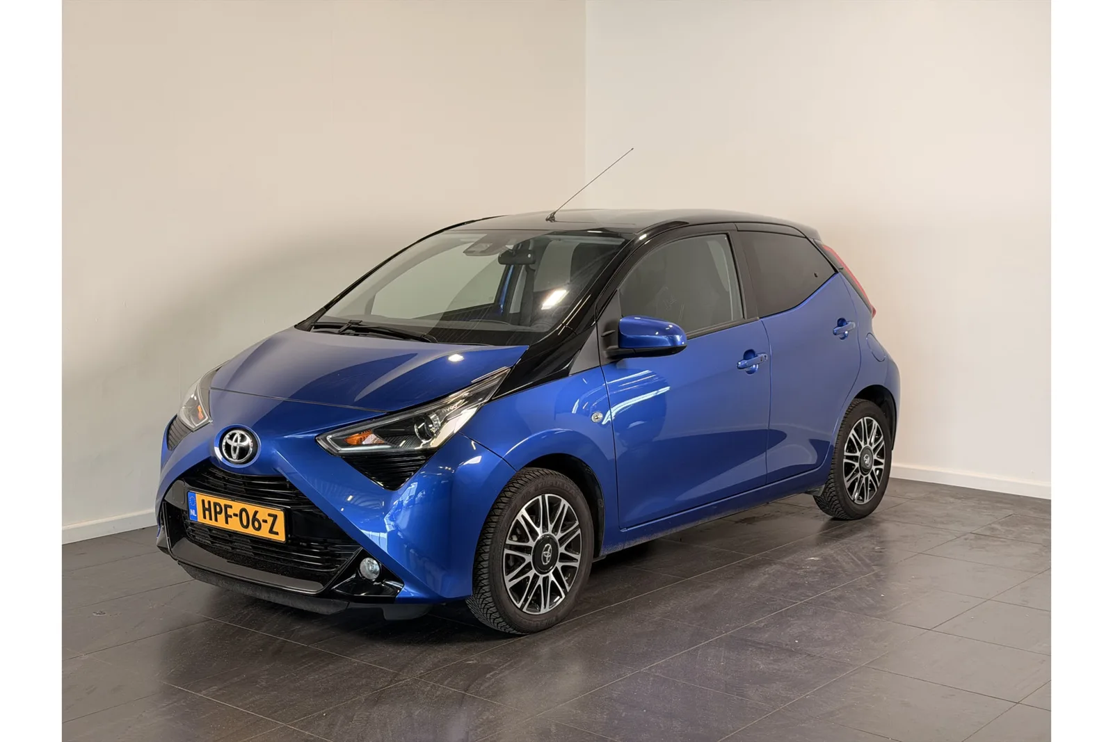 Toyota Aygo (2019) — foto 1