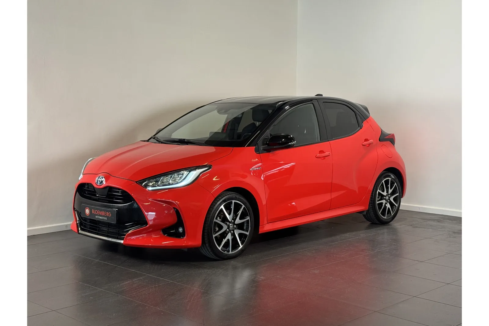 Toyota Yaris (2020) — foto 1