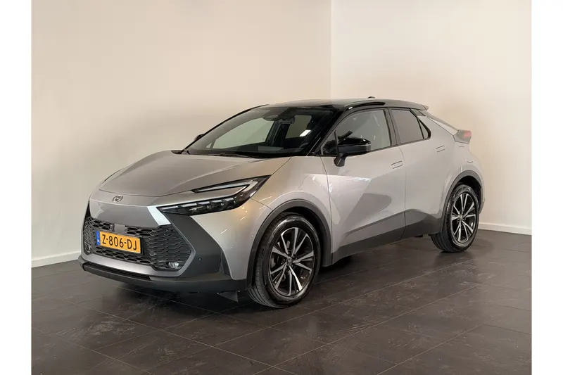 Toyota C-HR (2024)