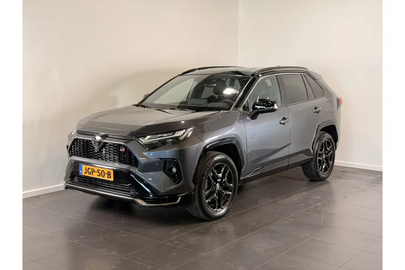 Toyota RAV4 (2025)
