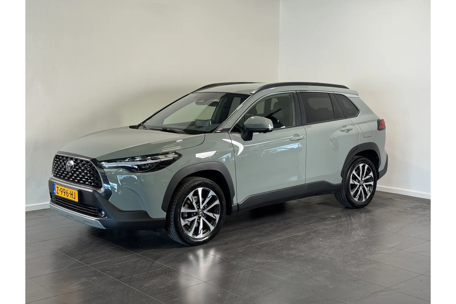 Toyota Corolla (2024) — foto 1