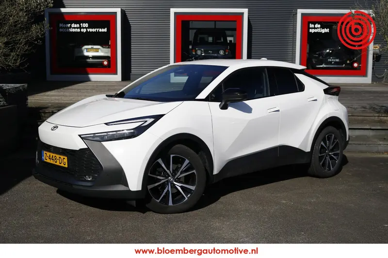 Toyota C-HR (2024)