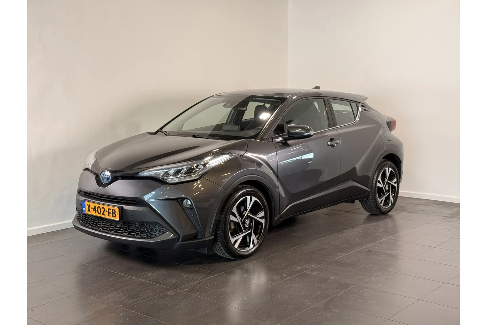 Toyota C-HR (2023) — foto 1