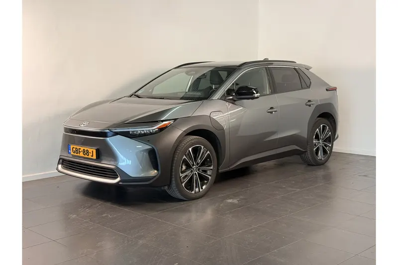 Toyota bZ4X (2024)