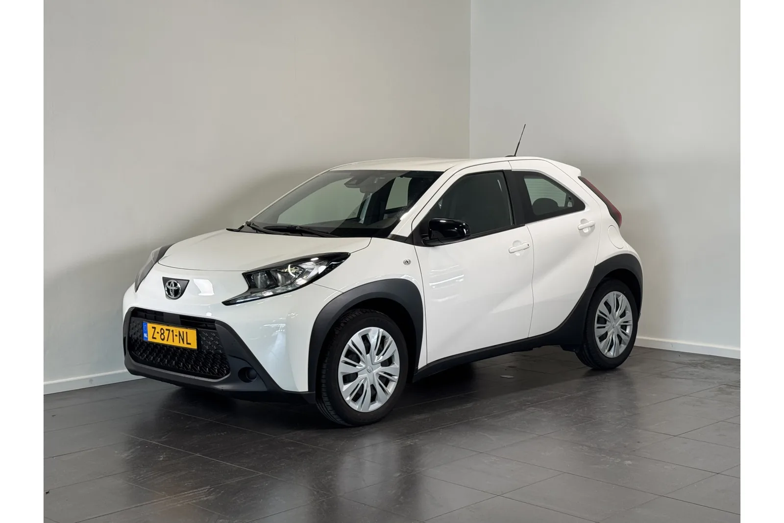 Toyota Aygo X (2024) — foto 1