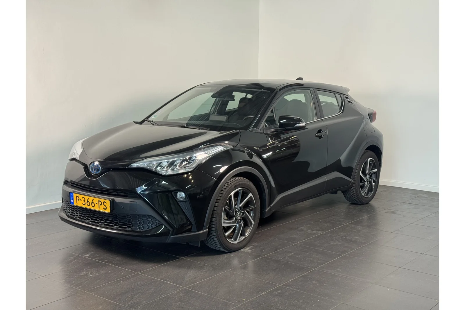 Toyota C-HR (2022) — foto 1