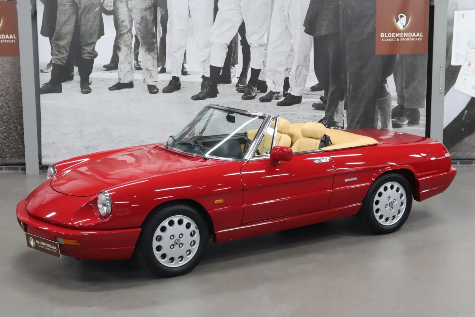 Alfa Romeo Spider (1990) — foto 1