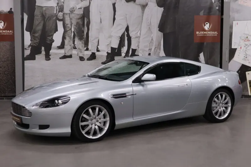 Aston Martin DB9 (2006)