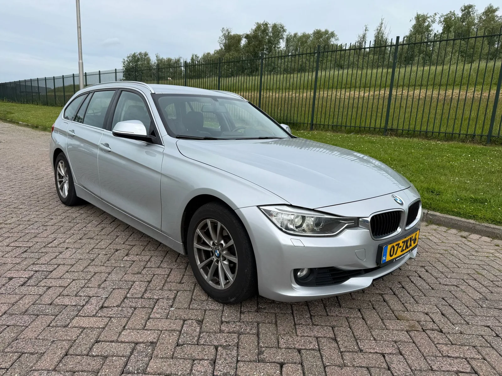 BMW 3-Serie (2013) — foto 1