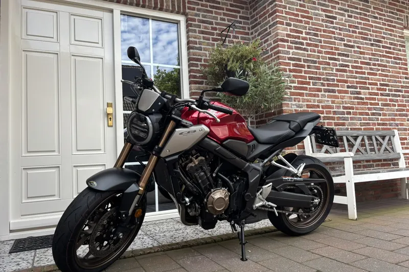 Honda CB650RA (2022)