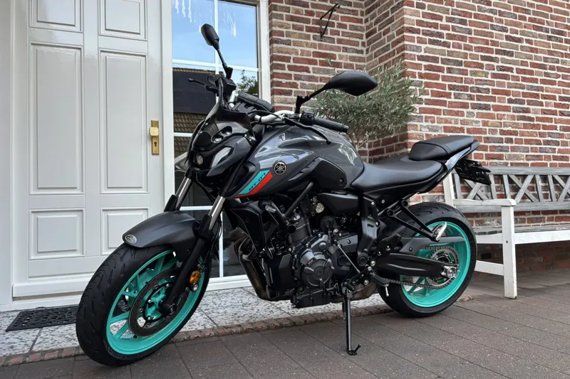 Yamaha MT-07 (2022)