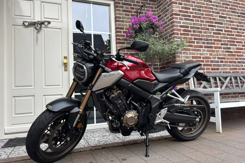 Honda CB650RA (2022)