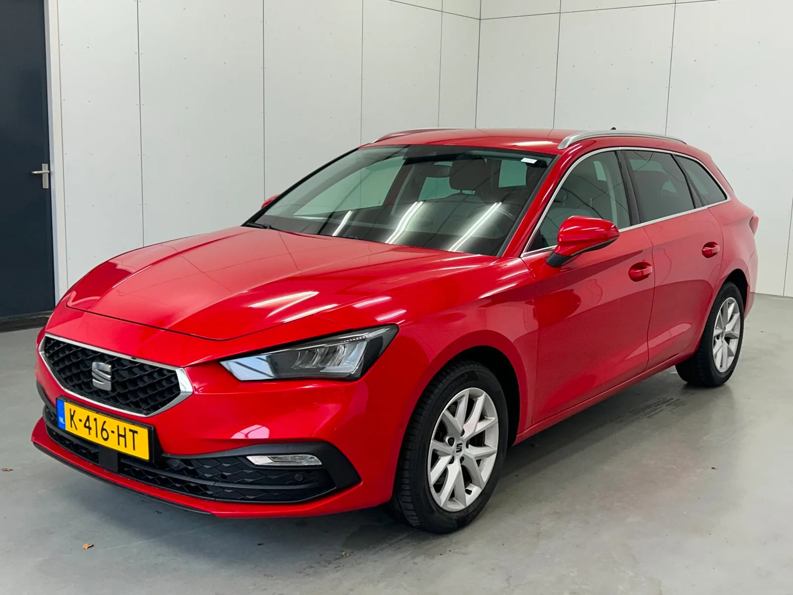 SEAT Leon Sportstourer (2020) — foto 1