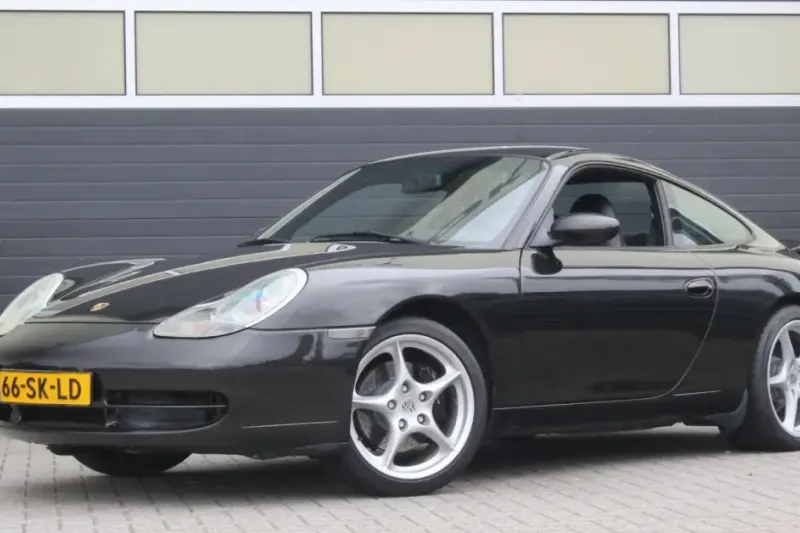Porsche 911 (1998)