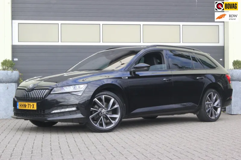 Škoda Superb (2021)
