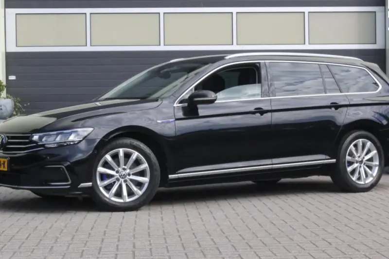 Volkswagen Passat (2022)