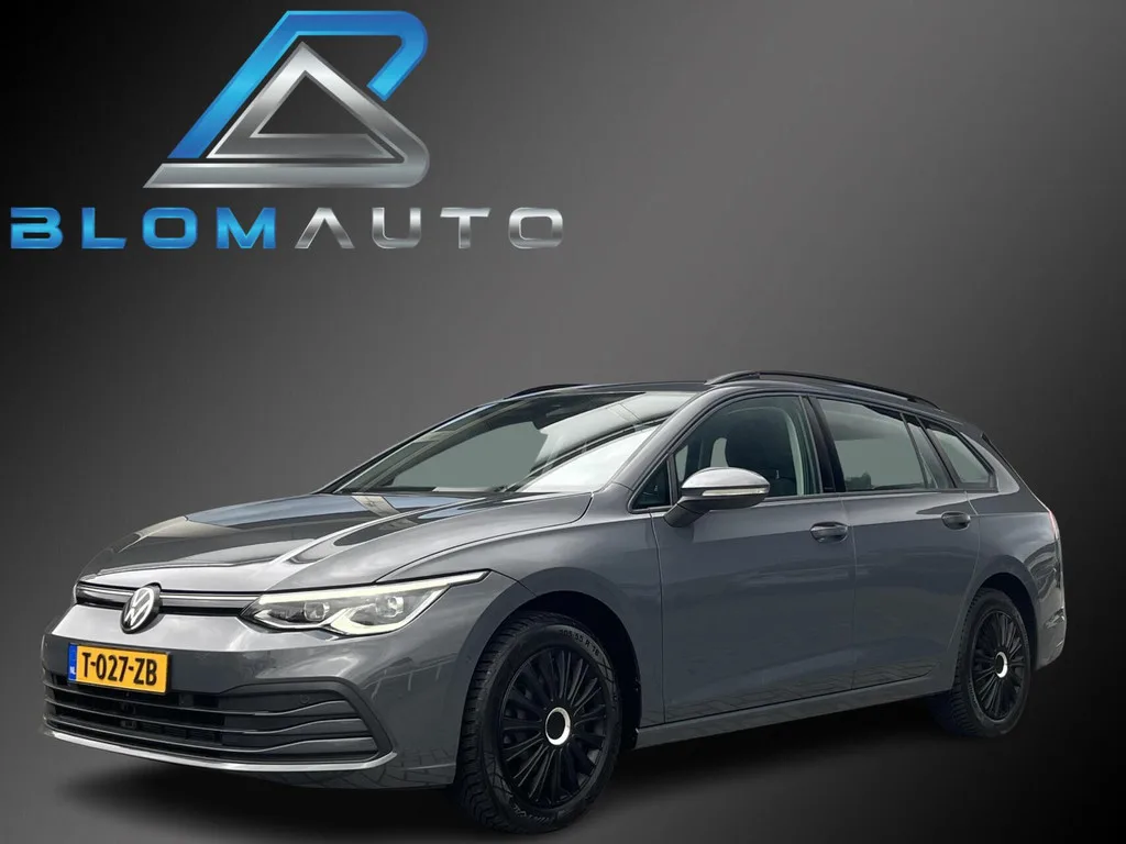 Volkswagen Golf (2021) — foto 1