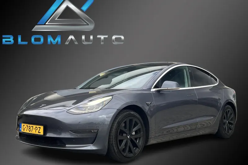 Tesla Model 3 (2019)