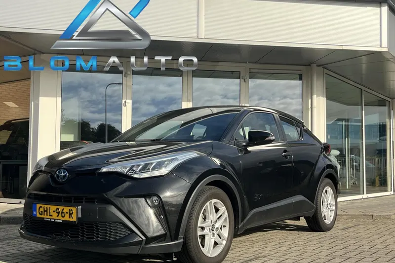 Toyota C-HR (2022)