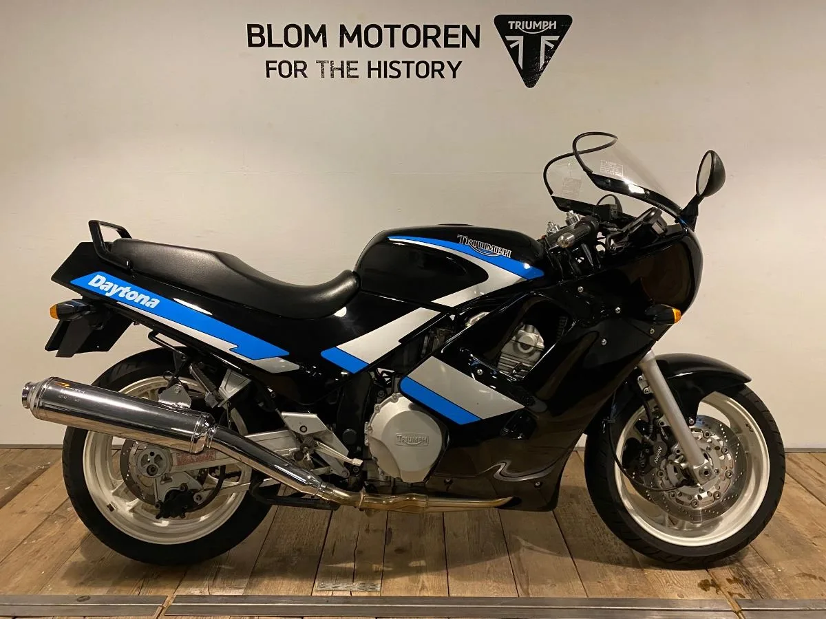 Triumph 1993 (1993) — foto 1
