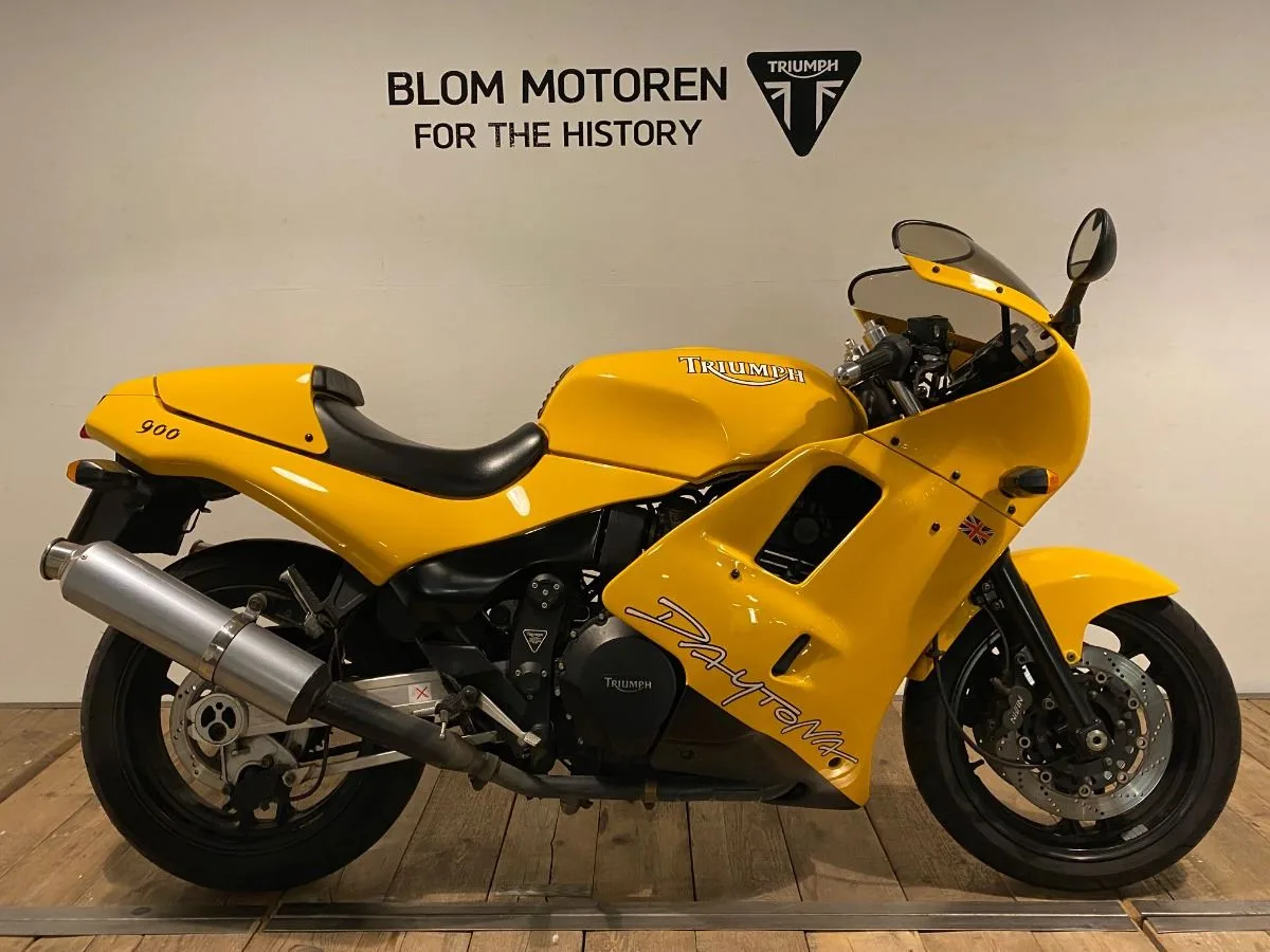 Triumph 1993 (1993) — foto 1