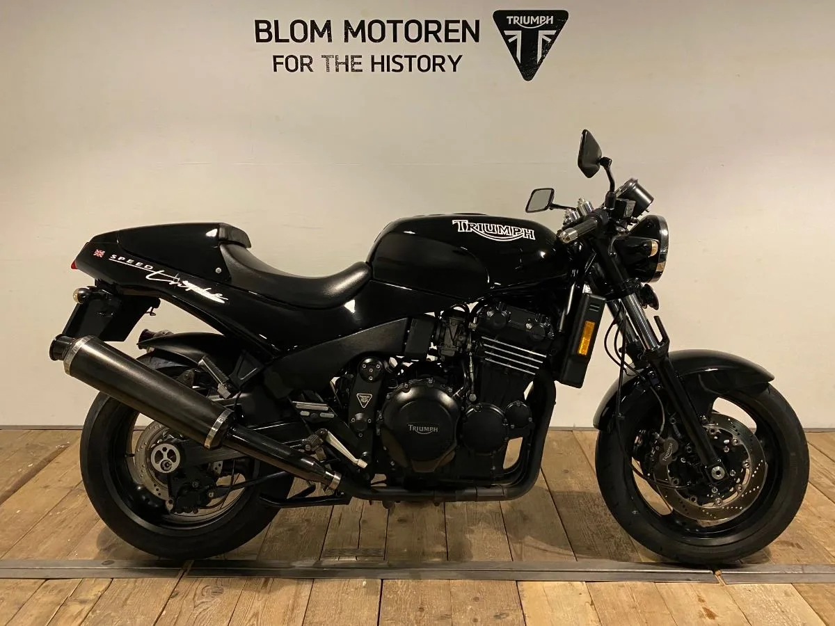 Triumph 1995 (1995) — foto 1