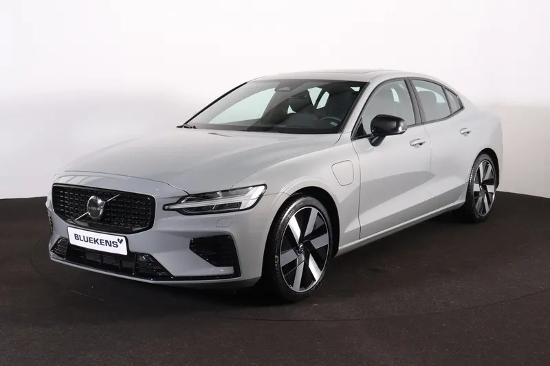 Volvo S60 (2024)