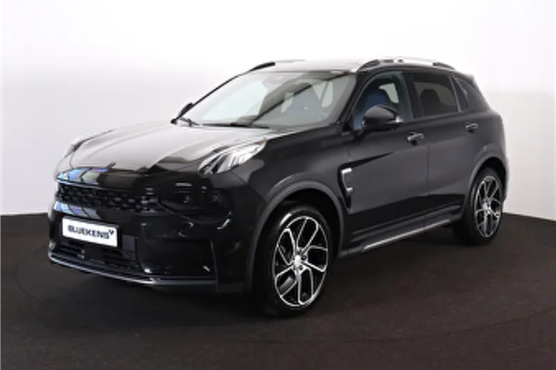 Lynk & Co 01 (2024)