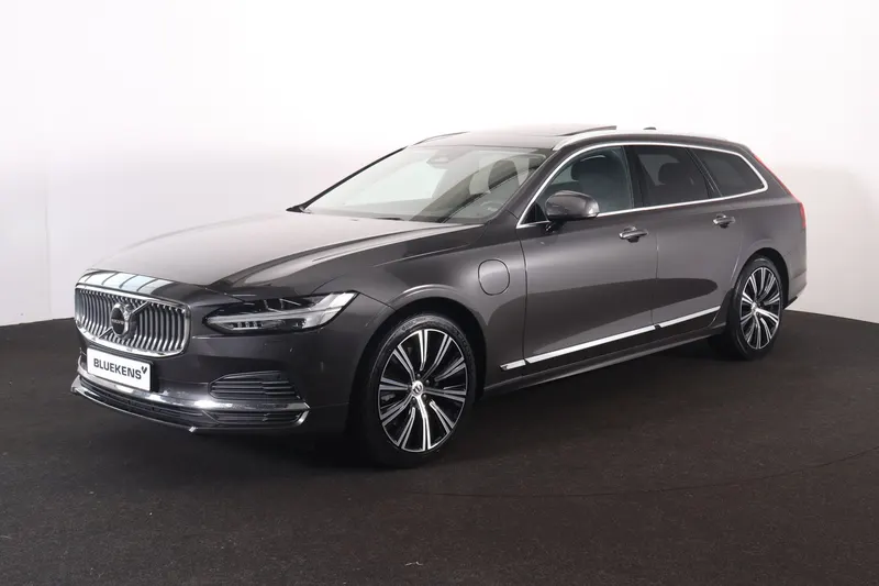 Volvo V90 (2022)