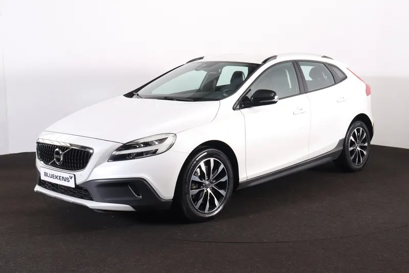 Volvo V40 Cross Country (2019)