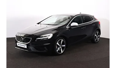 Volvo V40 (2019) — foto 1