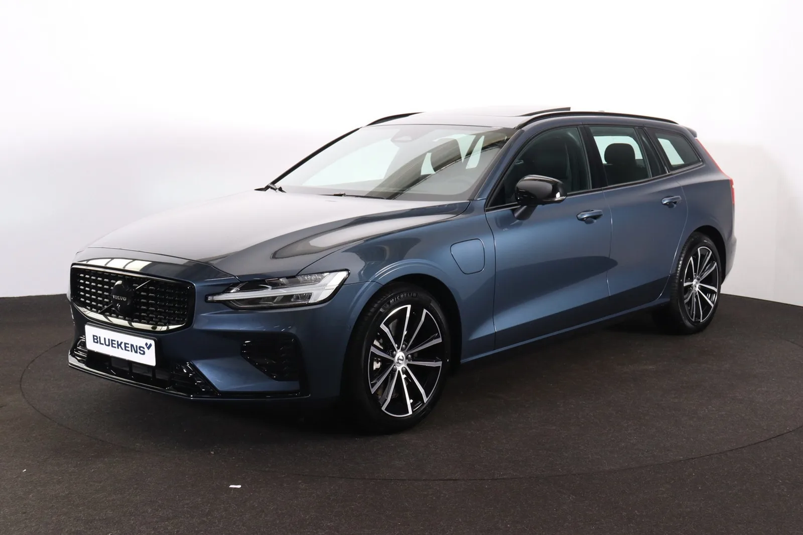 Volvo V60 (2026) — foto 1