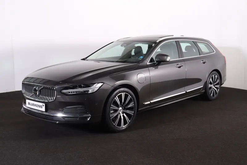 Volvo V90 (2022)